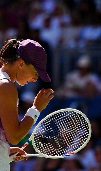 Dezastru pentru Swiatek  Jucătoarea din Polonia a condus cu 5-0, dar a fost întoarsă și  eliminată de la US Open