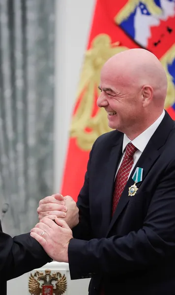 Fracturează Europa cu Putin?   Infantino negociază  susținerea alianței războiului Rusia și Belarus pentru a rămâne președintele FIFA