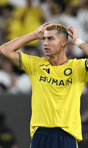 Ronaldo, gafă uluitoare   FOTO:  Starul lui Al Nassr  și-a sabotat propriul portar!