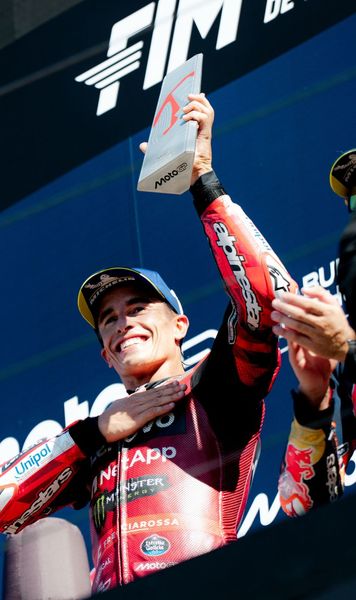 Remontada de 102 puncte în MotoGP!   Marc Marquez, triumf la Misano!  E lider pentru prima dată în 2026! A 5-a victorie într-un Mare Premiu în ultimele 7 etape!