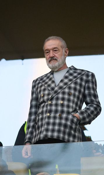 Discurs vehement  L-a pus la zid pe  Gigi Becali:  „Un clovn! Cu astfel de personaje n-o să ai niciodată fotbal!”