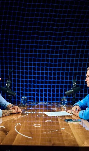 Profu' de Sport. Invitat: Adi Mutu   LIVE.   Cel mai sensibil moment al carierei:  „Ați văzut cum m-am ridicat?”
