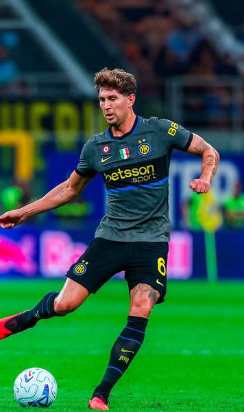 Lovitură grea pentru Chivu  John Stones  s-a accidentat!  Cât va lipsi de pe gazon