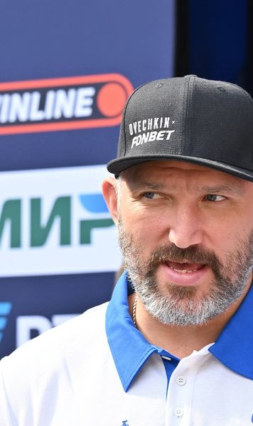 „Sunt rus și îmi susțin țara!”  Starul din NHL care  a promovat partidul lui Putin  reacționează după controversa iscată. Ce spune despre război