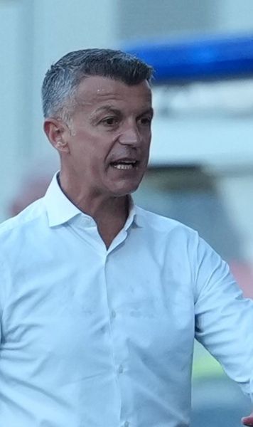 „O echipă fricoasă!”   Ovidiu Burcă  nu și-a menajat jucătorii după meciul modest de la Arad: „Când te mulțumești cu puțin, pleci cu nimic”