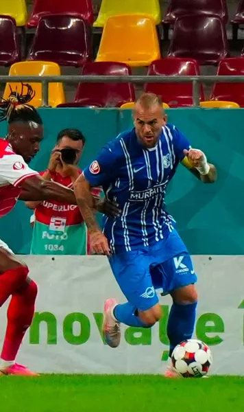 Denis Alibec, eliminat!  Conflict pe tunel la pauza meciului  Dinamo - Farul