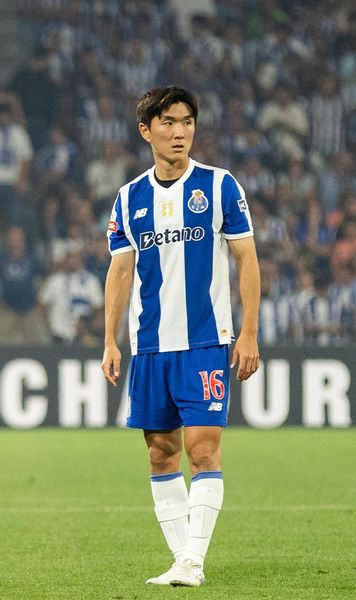 I-a răspuns rasistului!  Fotbalistul lui FC Porto, replică tăioasă pentru un fan al rivalei Benfica: „Nici măcar  nu poți să deschizi ochii”