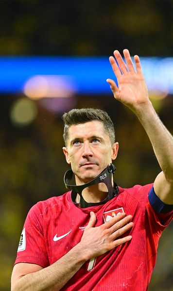 Lewandowski, despre România  Ce l-a surprins pe căpitanul Poloniei în privința „tricolorilor” +  Ce a zis despre retragere