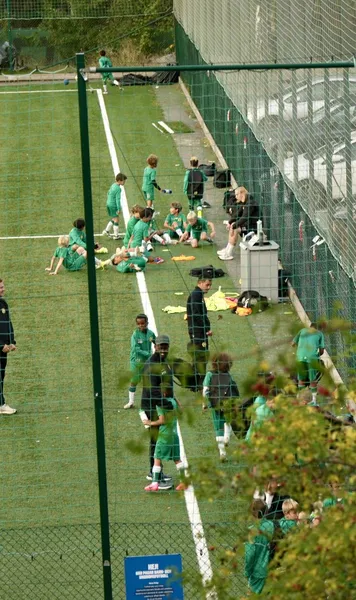 Hammarby, echipa care trăiește prin fanii ei  Un altfel de fotbal, locul unde antrenamentele umplu tribunele, suporterii au putere, iar  Ibra a provocat un cutremur