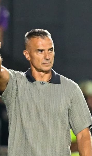„Asta e realitatea”  Pancu trage un  semnal de alarmă la Rapid:  „Dacă nu înțeleg asta, nu-și va aduce aminte nimeni de noi”