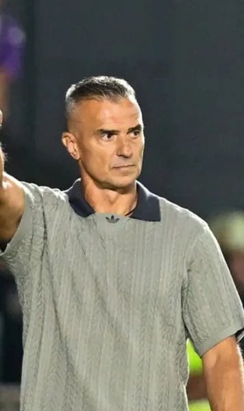 Vor pleca de la Rapid  Daniel Pancu anunță  trei despărțiri  la finalul sezonului: „Nu putem să îi mai păstrăm”