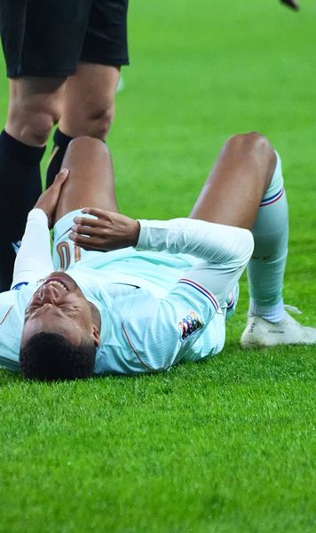 Mbappe s-a rupt!   FOTO.  Franța a rămas fără starul său după debutul lui Zidane la națională:  „Nu este bine”