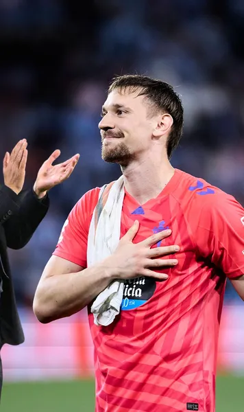 Ionuț Radu l-a blocat pe Zidane!    VIDEO.  Celta Vigo,  postare virală  cu portarul român și selecționerul Franței