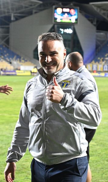 „Nu aș lucra la un astfel de club”  Antrenorul din Superligă, șocat de  intervențiile  lui Gigi Becali la FCSB: „E greu de privit”