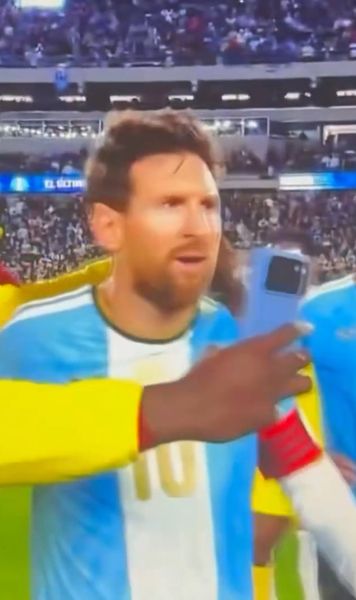 „A fost Messi egoist, arogant și rasist?”   FOTO.  Controverse după ultimul meci al starului pentru Argentina:  „L-a tratat ca pe un gunoi”