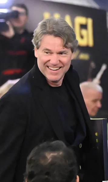 Răducioiu, petreceri de Hollywood  Dezvăluiri despre  viața extrasportivă:  „M-am îmbătat cu whisky până am leșinat. Am vomitat în taxi”