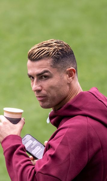 „Să renunțe la botox!”   VIDEO.  Mesajul lui Cristiano Ronaldo pentru un jurnalist:  „«Arăți ca un măr!»”.  De la ce a pornit conflictul