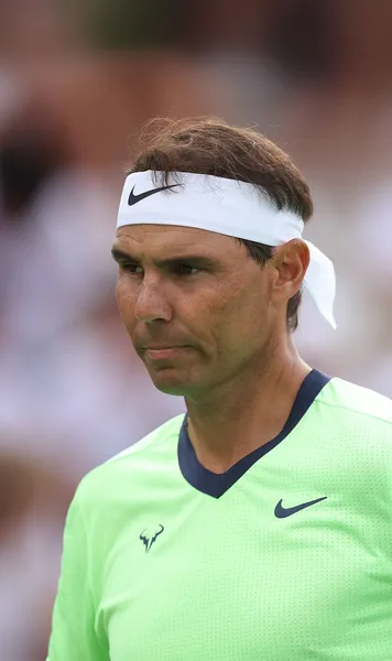 Nadal, pus la zid  Contrat de o prezentatoare TV, după declarațiile despre locuințe și economii:  „Țineți-vă gura pe iahturile voastre!”