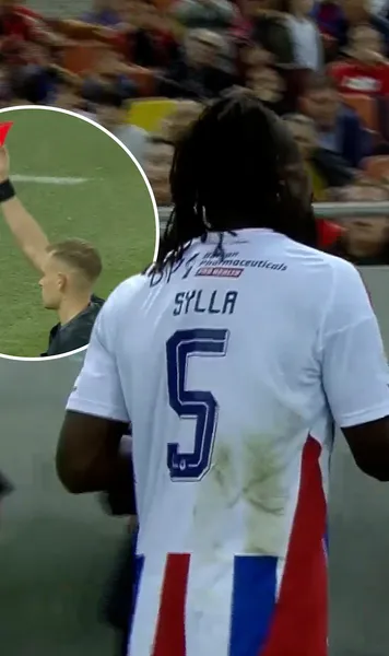 Moment obscen pe Arenă   FOTO.  Jucătorul Oțelului,  gest bădăran  la adresa fanilor FCSB, după ce a fost eliminat