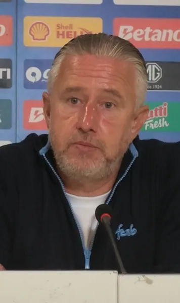 Căpitan nou la FCSB   VIDEO.  Laurențiu Reghecampf a anunțat  cine va purta banderola:  „Trebuie să profităm de experiență”