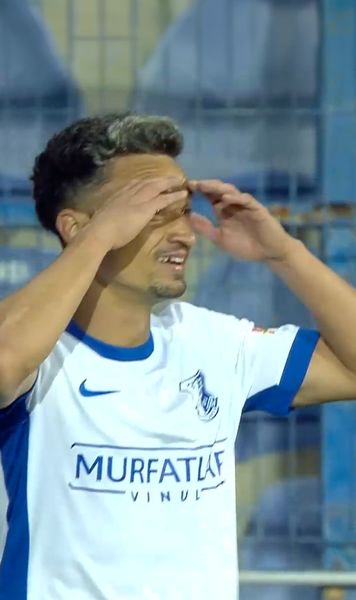 Roberto Carlos de România   FOTO.  Cristi Ganea,  execuție de pus în ramă  în Farul - Petrolul! A luat prin surprindere pe toată lumea