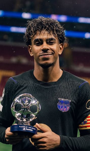 „Acum mă cunoaște?”  Copiii jucătorului care l-a ironizat pe Lamine Yamal  s-au pozat cu superstarul Barcelonei.  Răspunsul mijlocașului de la Galata