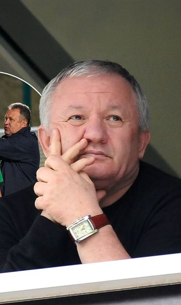 „O bătăiță din asta nu strică”  Adrian Porumboiu, declarație controversată despre antrenorul care  a strâns de gât un junior