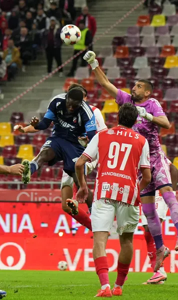 Dinamo nu se mai oprește!  Armstrong face diferența, dar  cele 5 victorii consecutive ascund o problemă  pentru Campos! Trei concluzii după 2-0 cu Botoșani