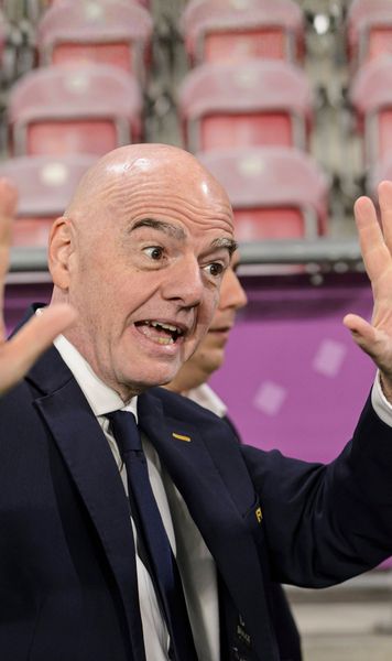 „Papa l-ar fi apreciat”   Blatter, acid contra lui Infantino:  „Spovedanie și iertare. Dar în fotbal…”