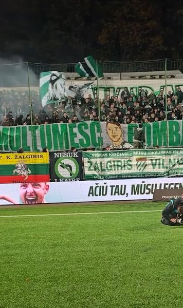 „Mulțumim, bombardierule!”   FOTO:   Liviu Antal,  în lacrimi după mesajul fanilor lui Zalgiris.  Prin ce a trecut românul în Lituania