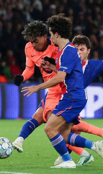 „UEFA vrea doar bani! Ce lume coruptă”  Van Gaal,  atac devastator la adresa forului european.  Cauza: formatul Ligii Campionilor