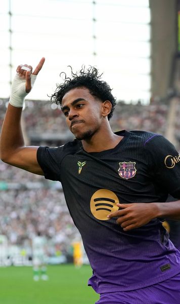Lamine Yamal, decizie specială  De ce va ajunge la  gala Balonului de Aur  separat de FC Barcelona