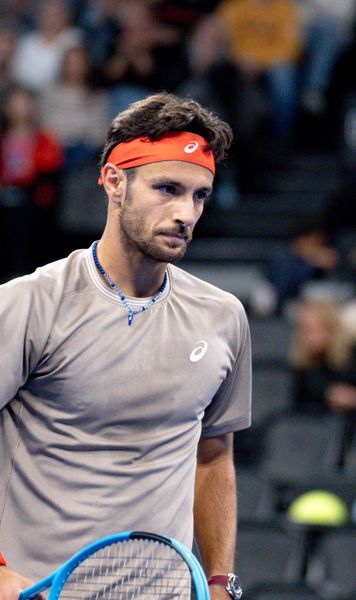 Situație bizară la ATP Lyon  Motivul pentru care  Lorenzo Musetti  a trebuit să-și verifice telefonul în timpul meciului