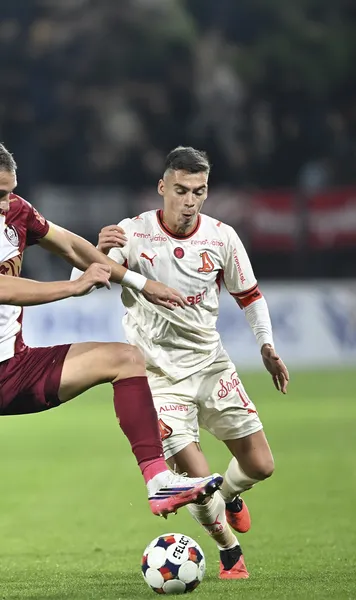 Show în Gruia   VIDEO.  Dinamo  a revenit de la 0-2  și a smuls un punct cu CFR Cluj. „Câinii”, două goluri în trei minute!