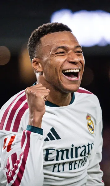 Mbappe, mesaj tăios   Nu s-a mai abținut după ce a fost  eroul lui Real Madrid  în El Clasico: „Oricine spune asta, este mincinos”