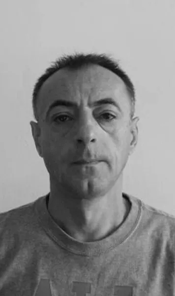 A murit Răzvan Apostolescu  Realizatorul emisiunii  „Fotbal minut cu minut”  avea 66 de ani. A intervievat personalități legendare
