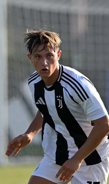 CFR are datorii și la Juventus  Trei cluburi din Serie A cer  peste 2,1 milioane de euro  pentru transferurile unor jucători