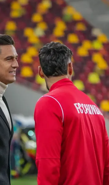 Gardoș, impresionat de protocol   FOTO.  Gluma făcută de oficialul  Chindiei,  după meciul cu Dinamo: „Bun!”