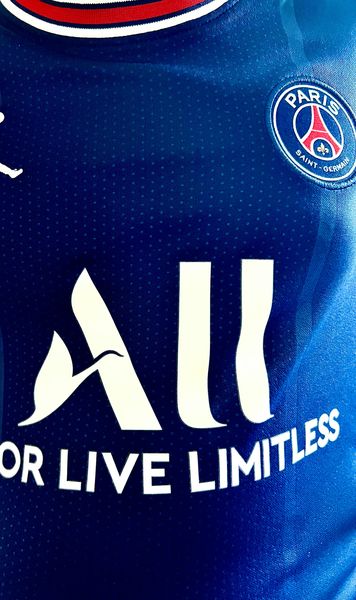 THIRD IN A ROW! 
 PSG wins 
their 12th Ligue 1 title