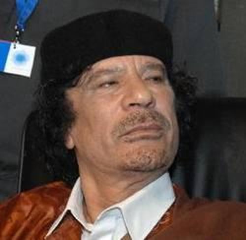 Muammar Gaddafi ataca: "FIFA sustine sclavia moderna"