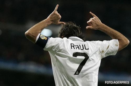 Cristiano Ronaldo vrea tricoul cu numarul 7 al lui Raul