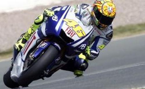 MotoGP: Jorge Lorenzo pole-position/ Rossi va pleca de pe 5