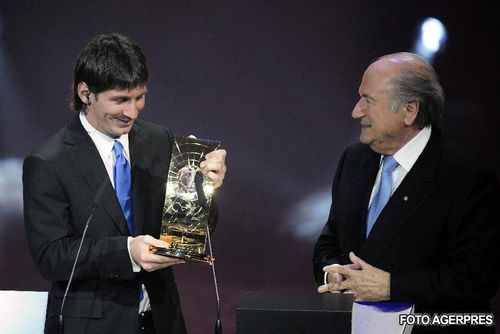 Balonul de Aur si Jucatorul Anului FIFA fuzioneaza incepand cu 2011