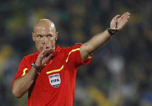 Howard Webb va arbitra partida Turcia - Romania