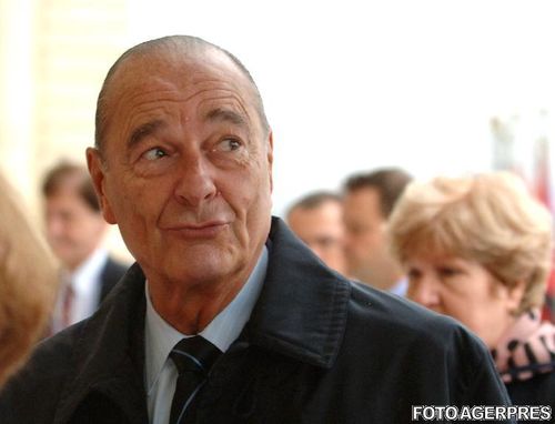 Un minut de reculegere în memoria fostului preşedinte Jacques Chirac pe toate stadioanele din Franţa