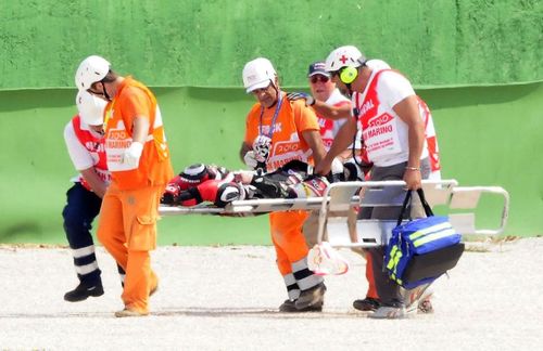 VIDEO Tragedie in Moto2: Japonezul Shoya Tomizawa a murit in timpul MP al San Marino