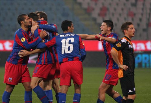 Presa olandeza: Cel putin trei stelisti trebuiau eliminati, Stancu a taxat-o pe Utrecht