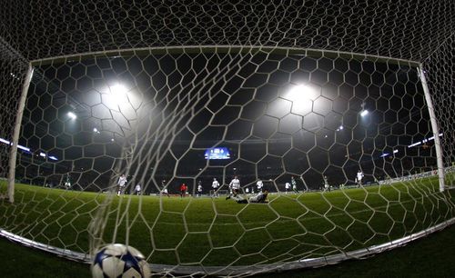 CFR Cluj - AS Roma 1-1/ Rat, gol pentru Sahtior (2-0 cu Braga)/ Benzema, "o tripla" pentru Real (4-0 vs Auxerre)/ Vezi toate rezultatele serii