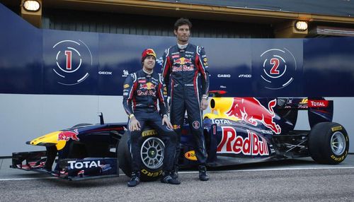 ​Fotogalerie RedBull a prezentat noul monopost (RB7)