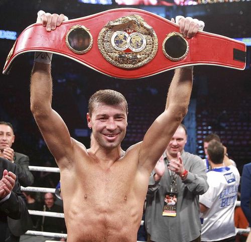 Lucian Bute: E o onoare ca v-ati trezit pentru mine, sper ca voi boxa in Romania